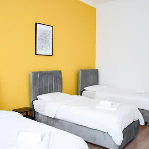  Apartamento Hisa